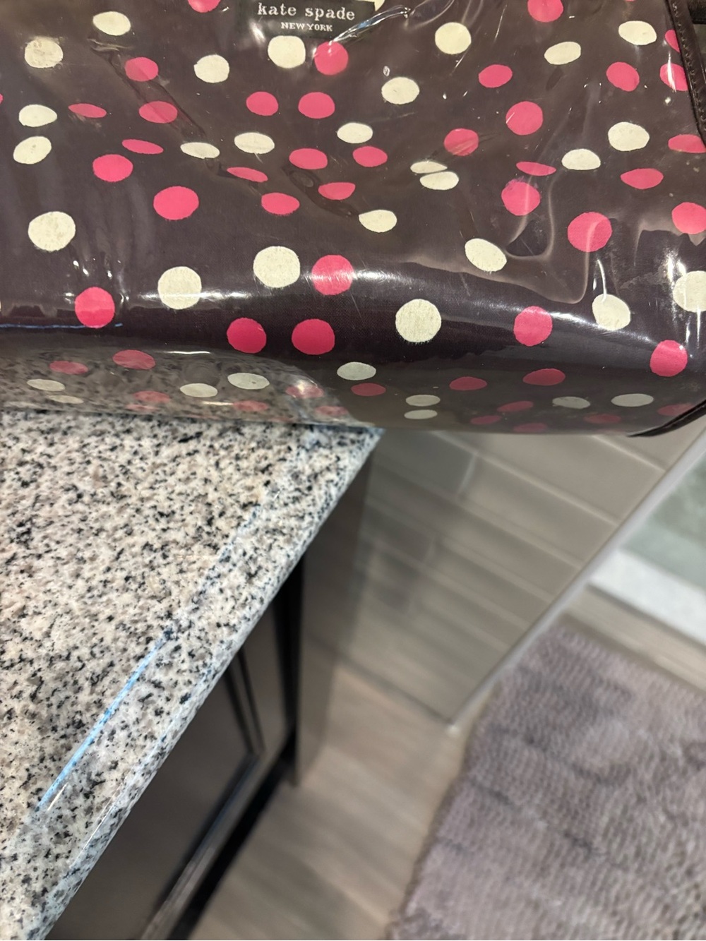 Kate Spade makeup case - Picture 2 of 4